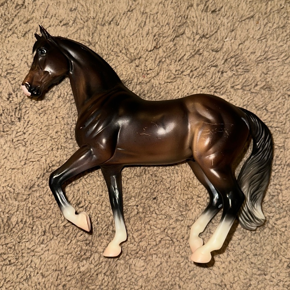 Breyer Horse Classic Dark Bay Hanoverian